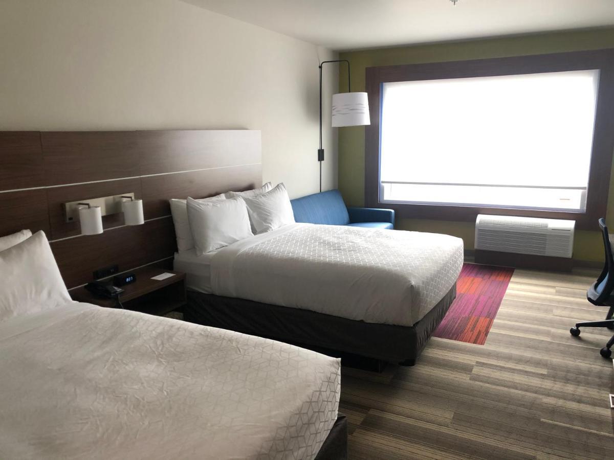 Holiday Inn Express & Suites - Madison West - Middleton By Ihg Exteriér fotografie