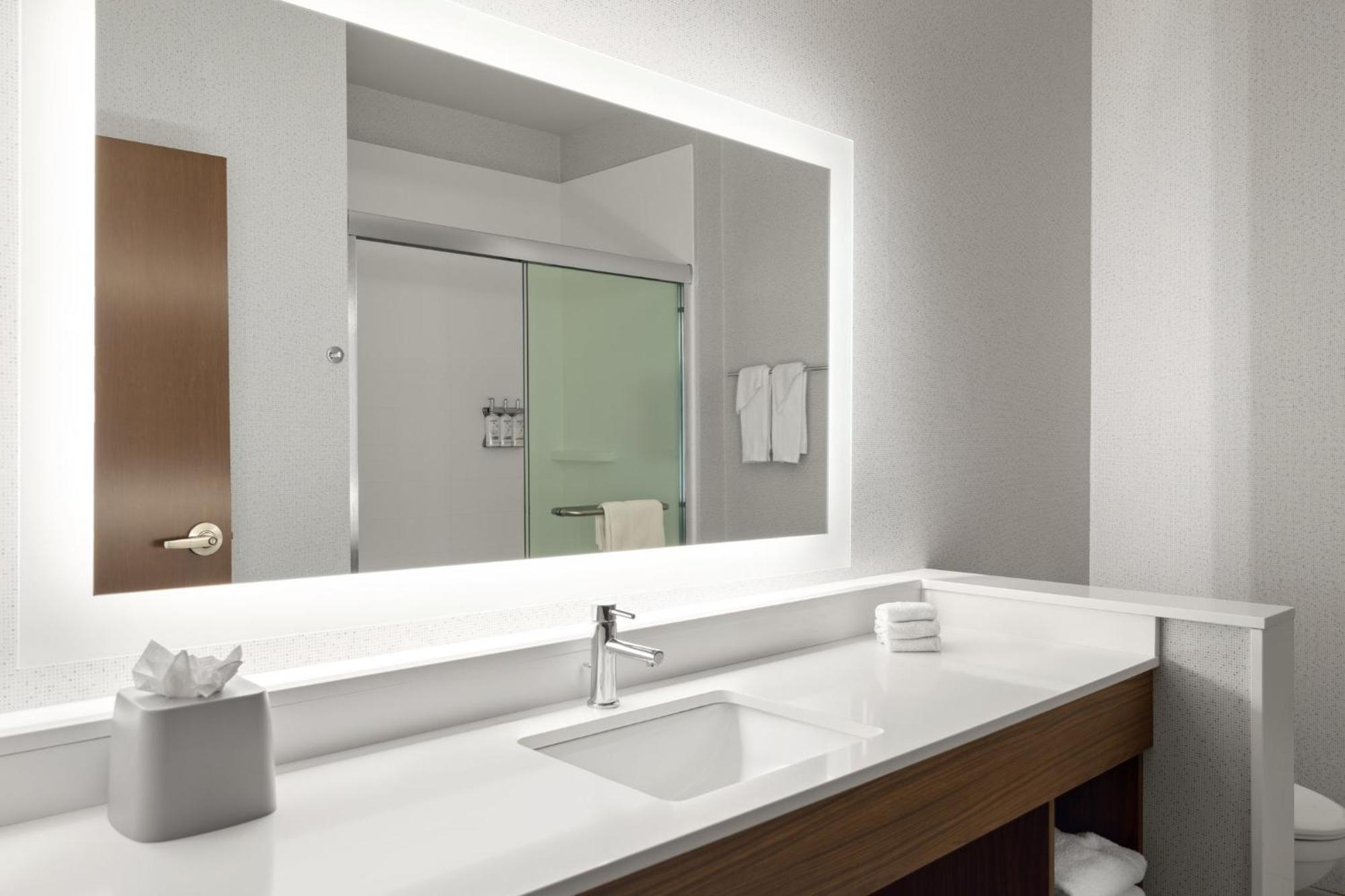 Holiday Inn Express & Suites - Madison West - Middleton By Ihg Exteriér fotografie